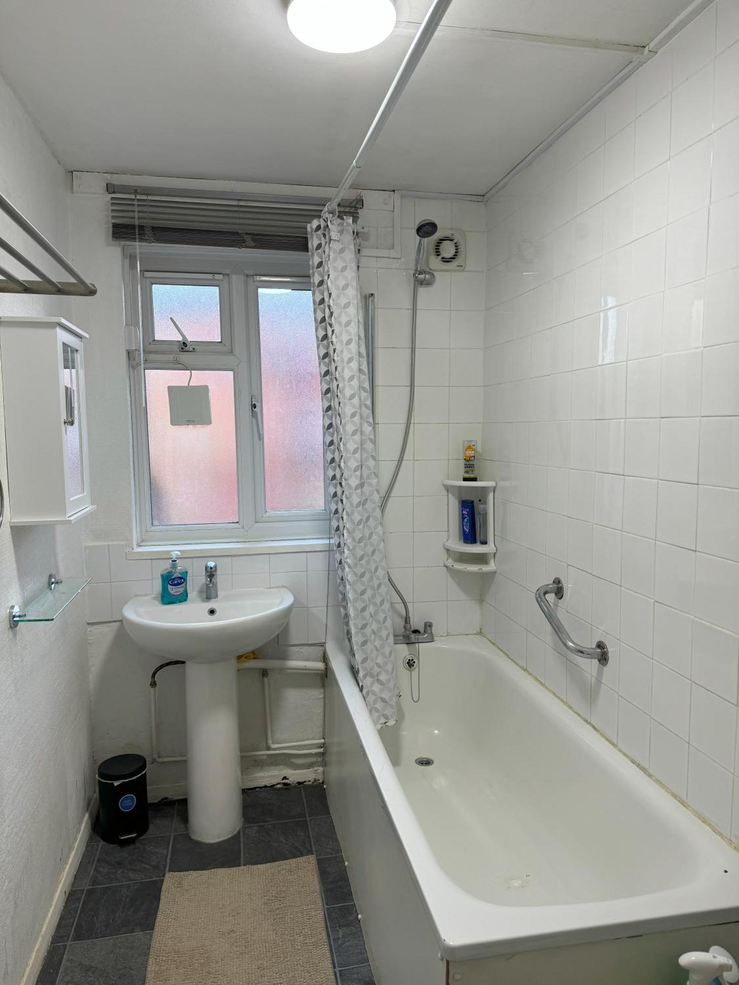 Lovely One Bed Apartment To Rent 伦敦 外观 照片